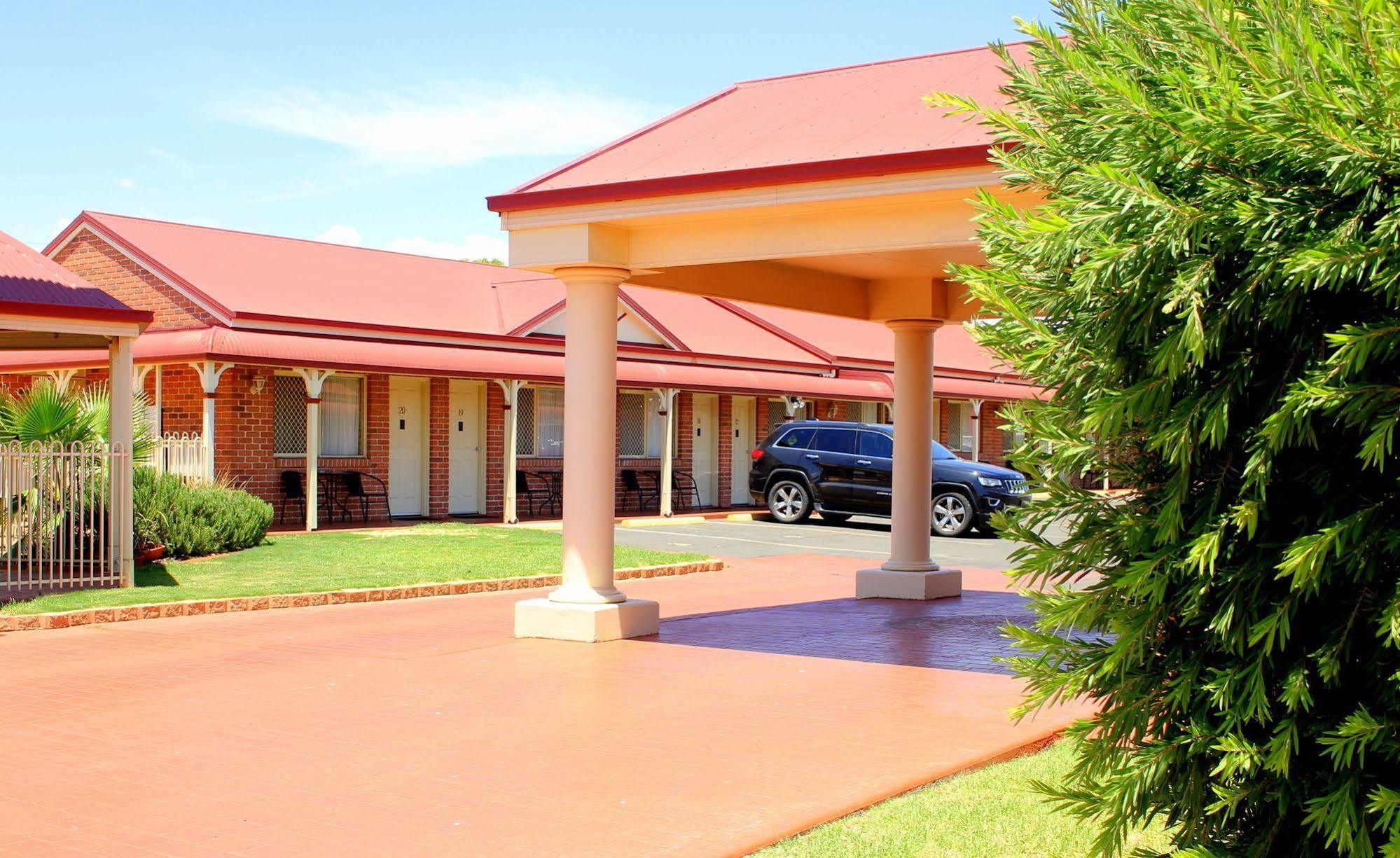 Roma Mid Town Motor Inn 외부 사진